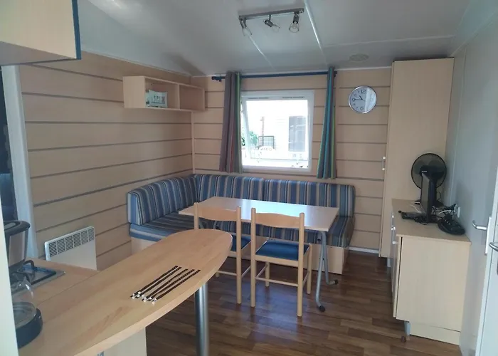 Mobile Proche Europapark Et Rulantica Proche Allemagne ホリデーパーク *